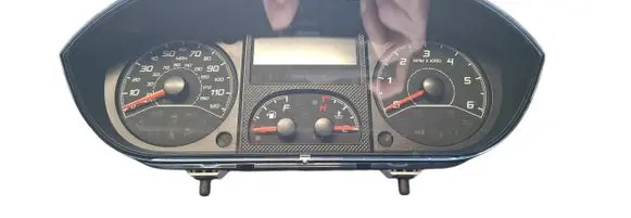 Speedometer (instrument cluster)