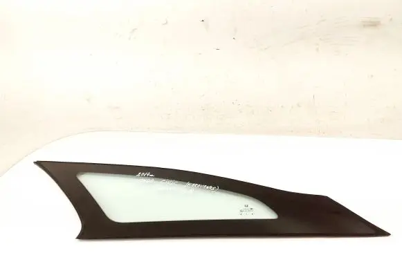 Honda Civic IX Rear side window