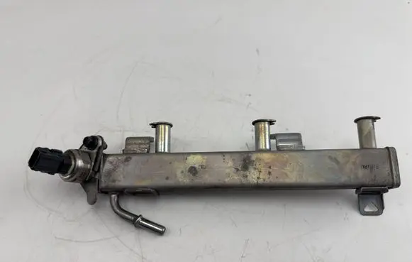 Toyota Yaris Cross Fuel main line pipe