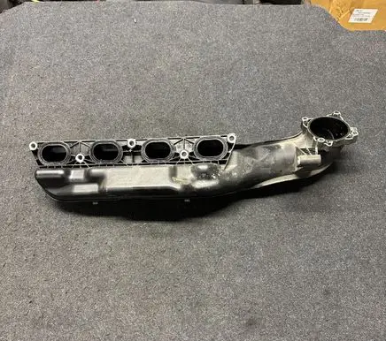 BMW 5 F10 F11 Intake manifold 7555666