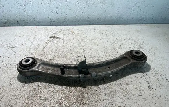 Volkswagen Touareg I Rear control arm 7L0505375A