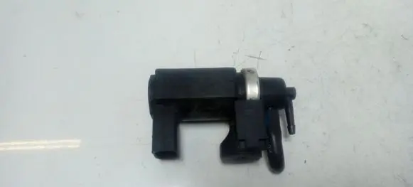 Audi A8 S8 D3 4E Vacuum valve 059906628A