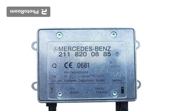 Mercedes-Benz E W211 Antenna control unit 2118200885