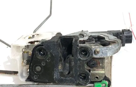 Front door lock