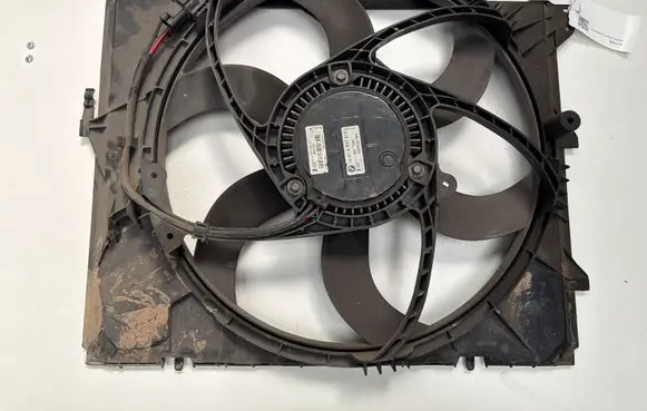 BMW 3 E90 E91 Electric radiator cooling fan 6937515