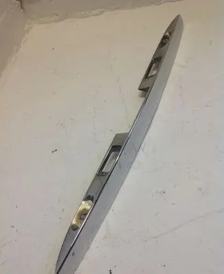 Mercedes-Benz R W251 Trunk door license plate light bar A2517400693