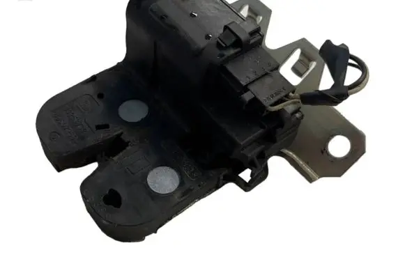 Opel Insignia A Tailgate/trunk/boot lock/catch/latch 13253732 495072894