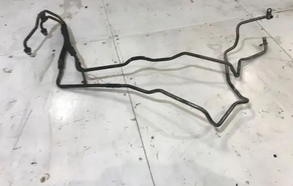 Mercedes-Benz E AMG W212 Engine oil radiator 22222222222 |0000000000546654335