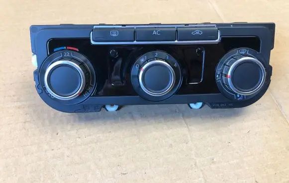 Volkswagen PASSAT B6 Climate control unit 3C8907336AB