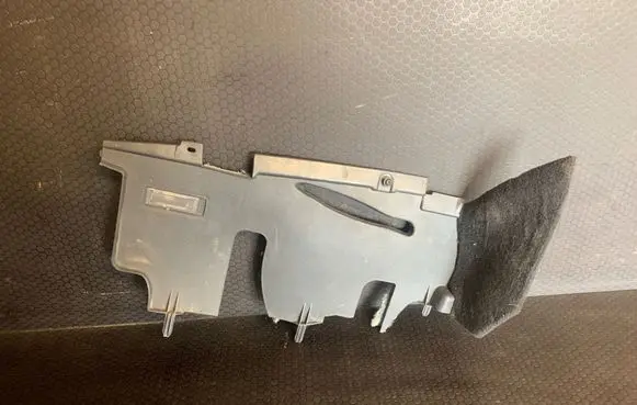 Land Rover Range Rover Sport L320 Dashboard lower bottom trim panel FBS500610XXX