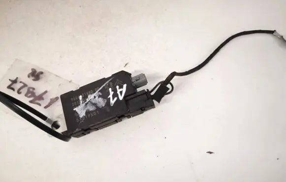 Peugeot 508 Antenna control unit 9666101580