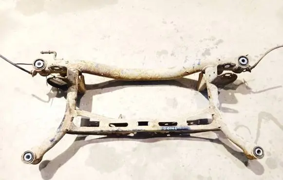 Volkswagen PASSAT B6 Rear subframe 