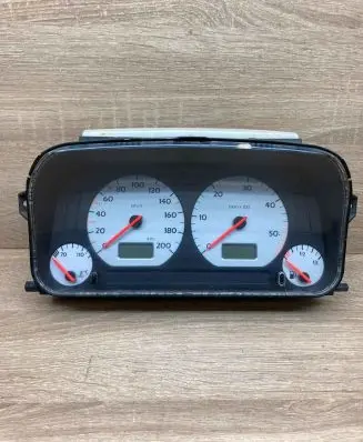 Volkswagen Golf III Speedometer (instrument cluster) 1H0919861A 87001262