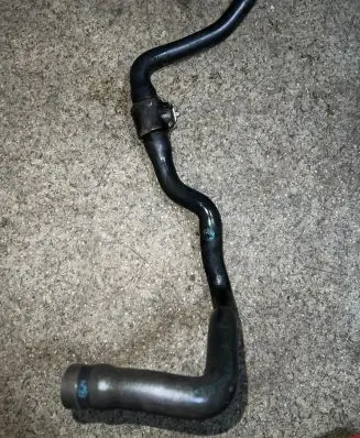 BMW 5 E39 Engine coolant pipe/hose 64218378951