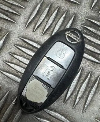 Nissan Qashqai Ignition key/card S180144102 2012DJ6167