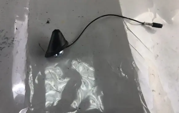 Fiat Punto Evo Radio antenna 