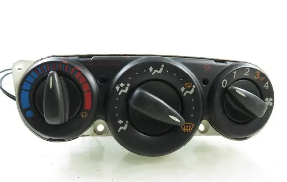Ford Focus Interior fan control switch 98AB18C419AF