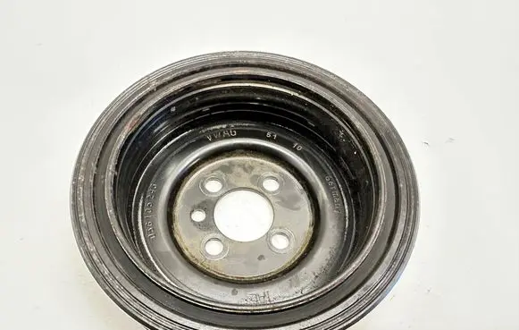 Audi A4 S4 B8 8K Crankshaft pulley 03G105243