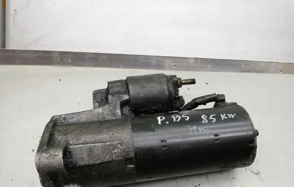 Volkswagen PASSAT B5.5 Starter motor 0001124020