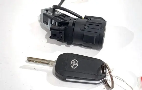 Toyota Proace Ignition lock 9663123380