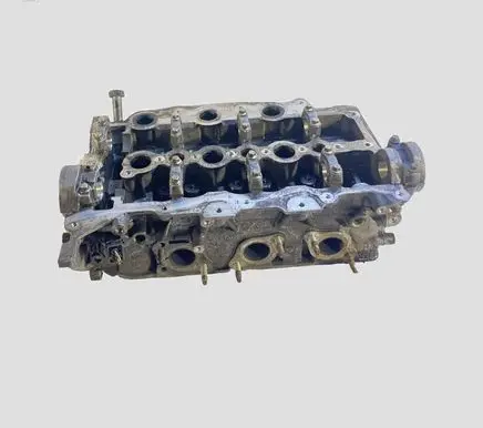 Jaguar XF X250 Engine head PM4R8Q6C064 4R8Q6C064 PM4R8Q6C064AH
