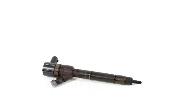 KIA Sportage Fuel injector 338002A800