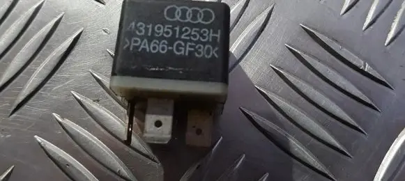Audi A6 S6 C5 4B Other relay 431951253h