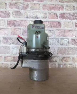 Ford Focus Power steering pump