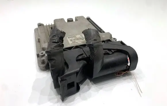 Hyundai ix35 Engine control unit/module ECU 391012F901