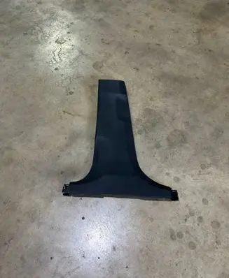 KIA Sportage (B) pillar trim (bottom) 85836F1000
