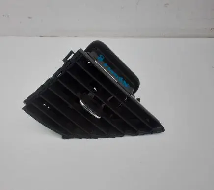 Opel Insignia B Dash center air vent grill 39017312 685030087