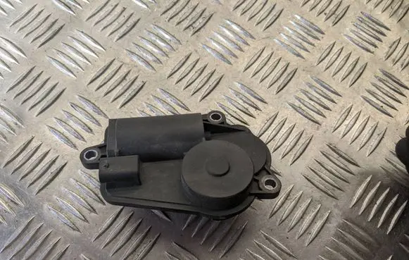 BMW X3 F25 Intake manifold valve actuator/motor 16301044559 8582069