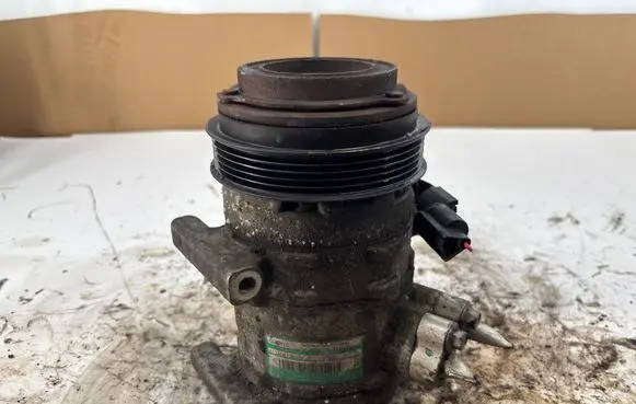 Renault Master II Air conditioning (A/C) compressor (pump) 108623 300001212 813A06108307