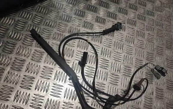 Volvo S60 ABS brake wheel speed sensor 30773139