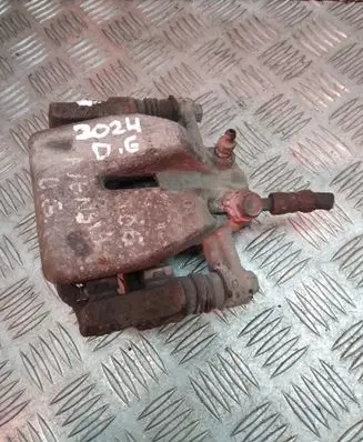 Toyota Avensis T250 Rear brake caliper 