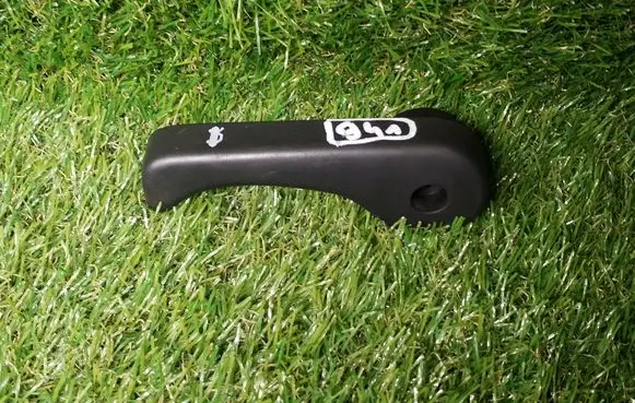 KIA Soul Engine bonnet (hood) release handle