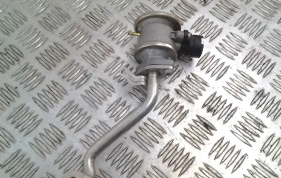Audi RS4 Vacuum valve 079131101F