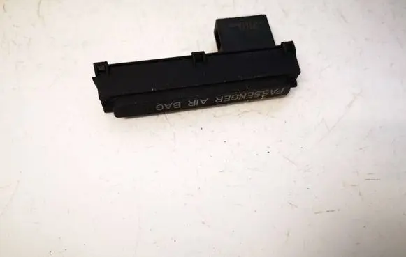 Volkswagen PASSAT B6 Passenger airbag on/off switch 3C0919234A