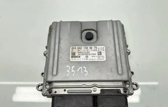 Mercedes-Benz C W203 Engine control unit/module A6421509079 1039S00000 0281012778