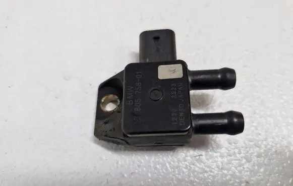 Toyota Avensis T270 Exhaust pressure sensor 7805758-01