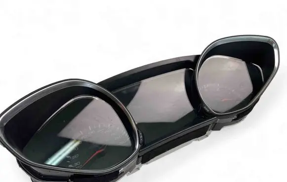 Peugeot 308 Speedometer (instrument cluster) 9807588280