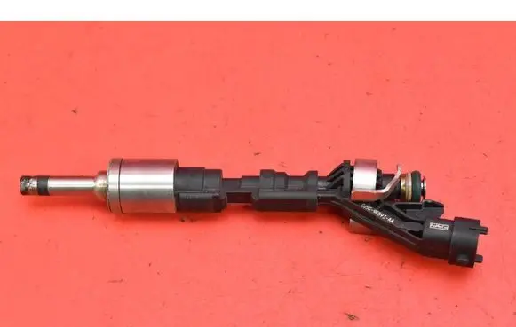 Volvo V40 Fuel injector CJ5G9F593AA