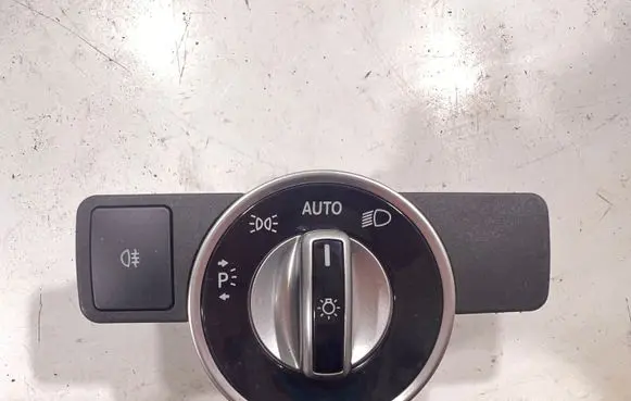 Mercedes-Benz E W212 Light switch A2129050551