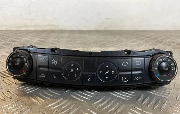 Mercedes-Benz E W211 Climate control unit 2118300385 00041202