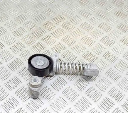 Volvo XC90 Generator/alternator belt tensioner