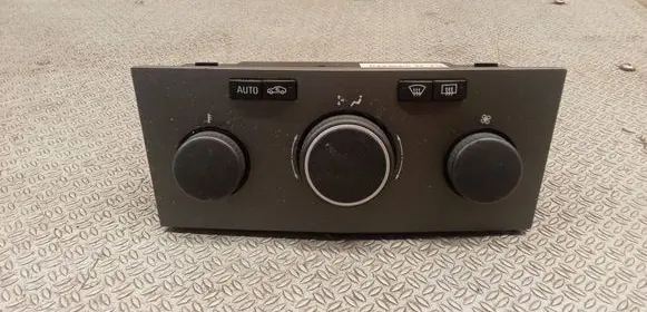 Opel Zafira B Climate control unit 13168100