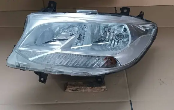 Mercedes-Benz Sprinter W907 W910 Headlight/headlamp A9109060000 90139089AE
