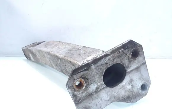 Alfa Romeo Giulietta Front bumper shock/impact absorber 51811229DX