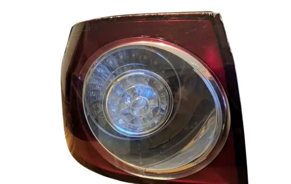 Volkswagen Golf Plus Rear/tail lights 5M0945095M
