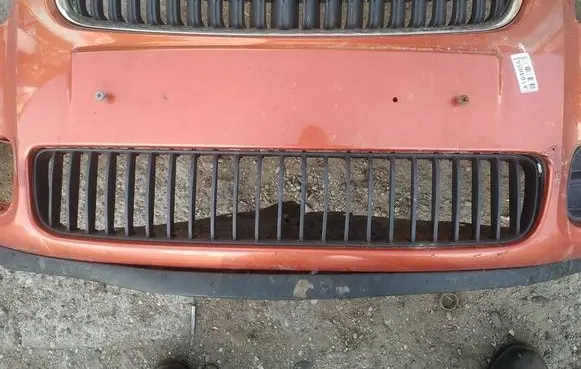 Skoda Fabia Mk2 (5J) Front bumper lower grill